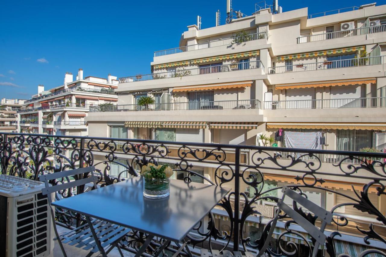 Sunny And Modern Baquis Flat * Nizza